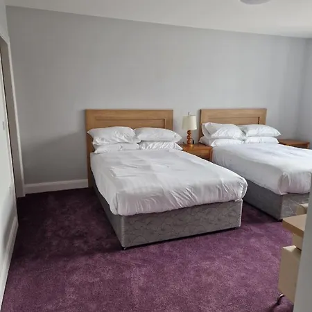 Home Inn 3*