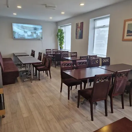 Home Inn 3* Άθλον